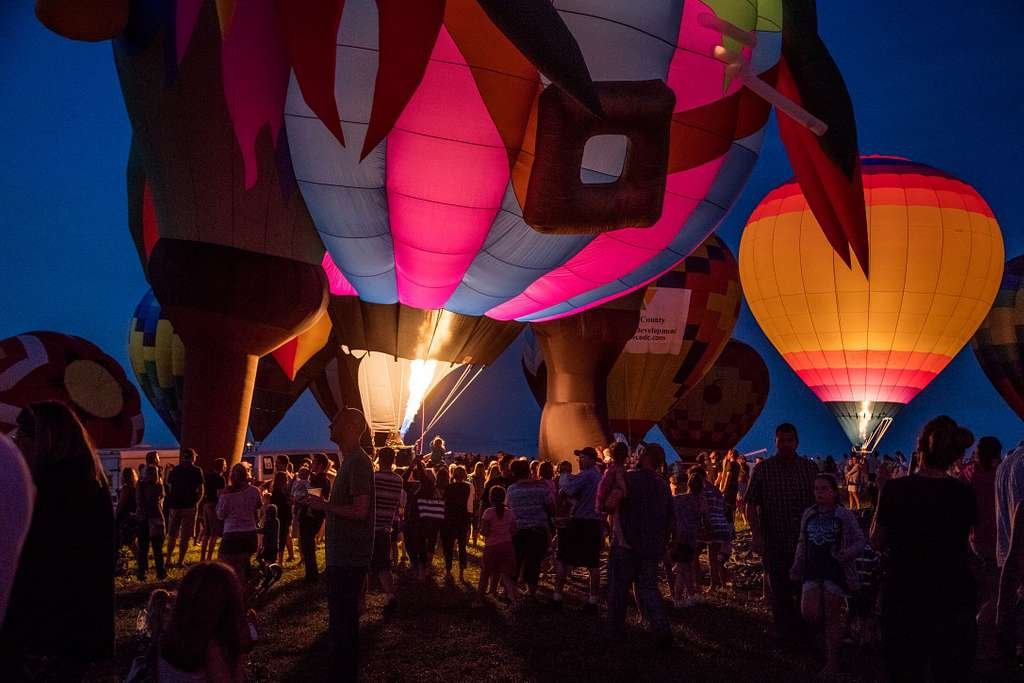 hot air balloon